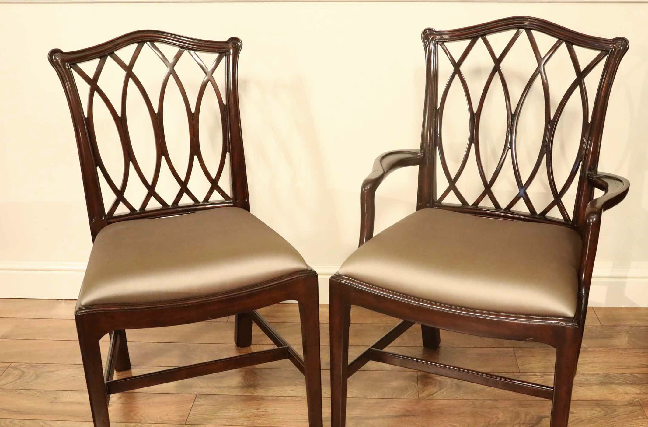 Chippendale reproduction furniture1