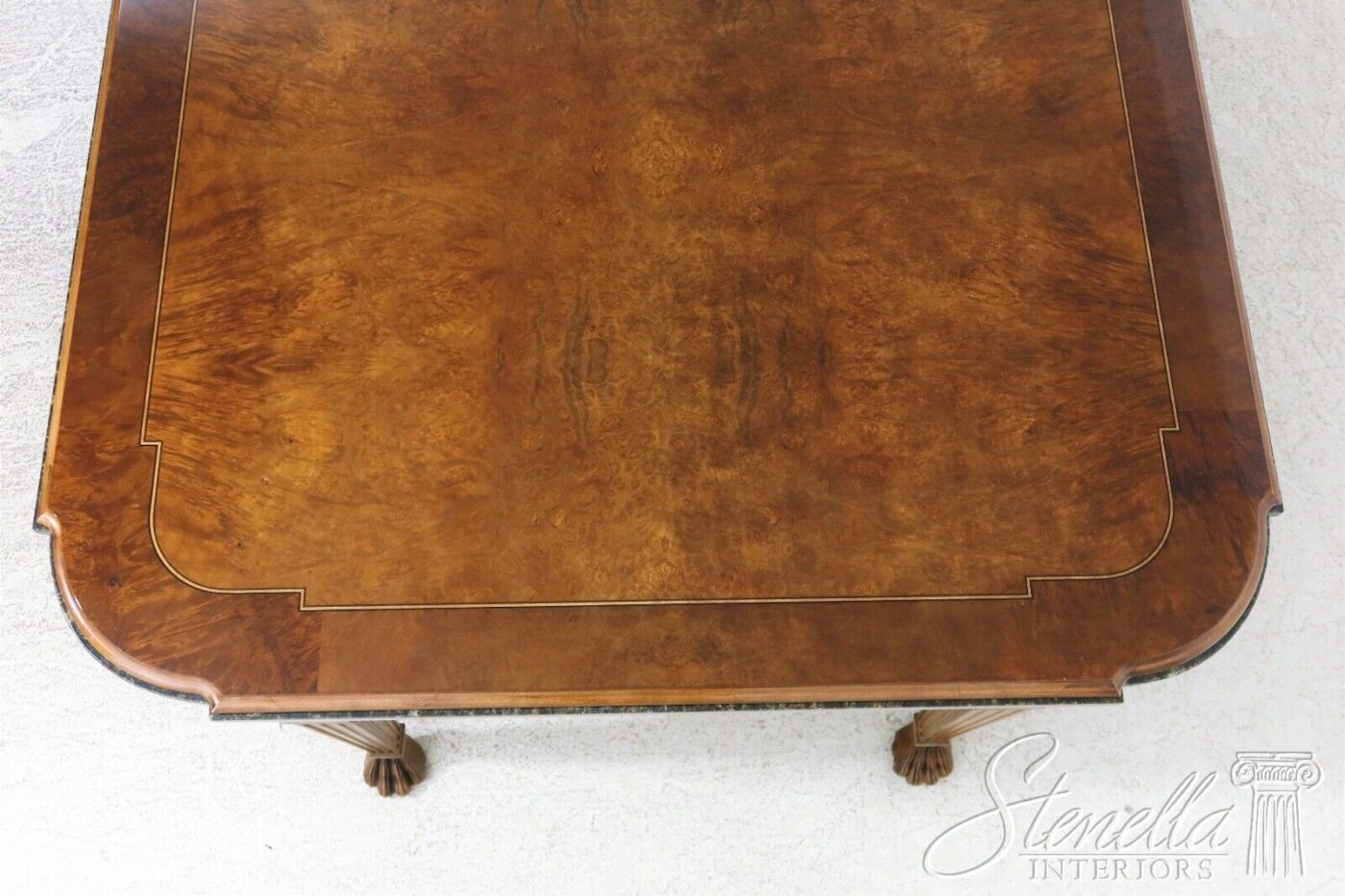 Vintage American Made Regency-Style dining table with 2 leaves - Image 6